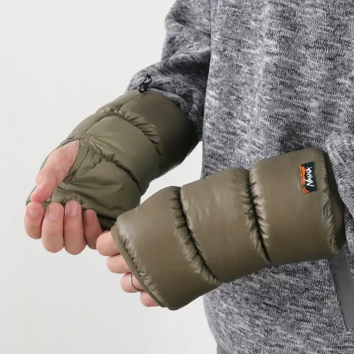 NANGA / Mountain Lodge Down Wrist Gaiter